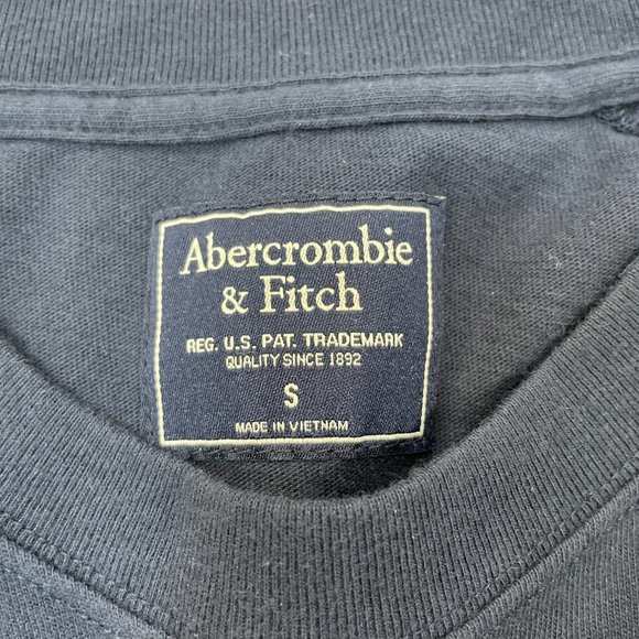 Abercrombie & Fitch Shirt Small Navy Blue Spell-Out Logo Stripe Sleeves Men's - Picture 11 of 12